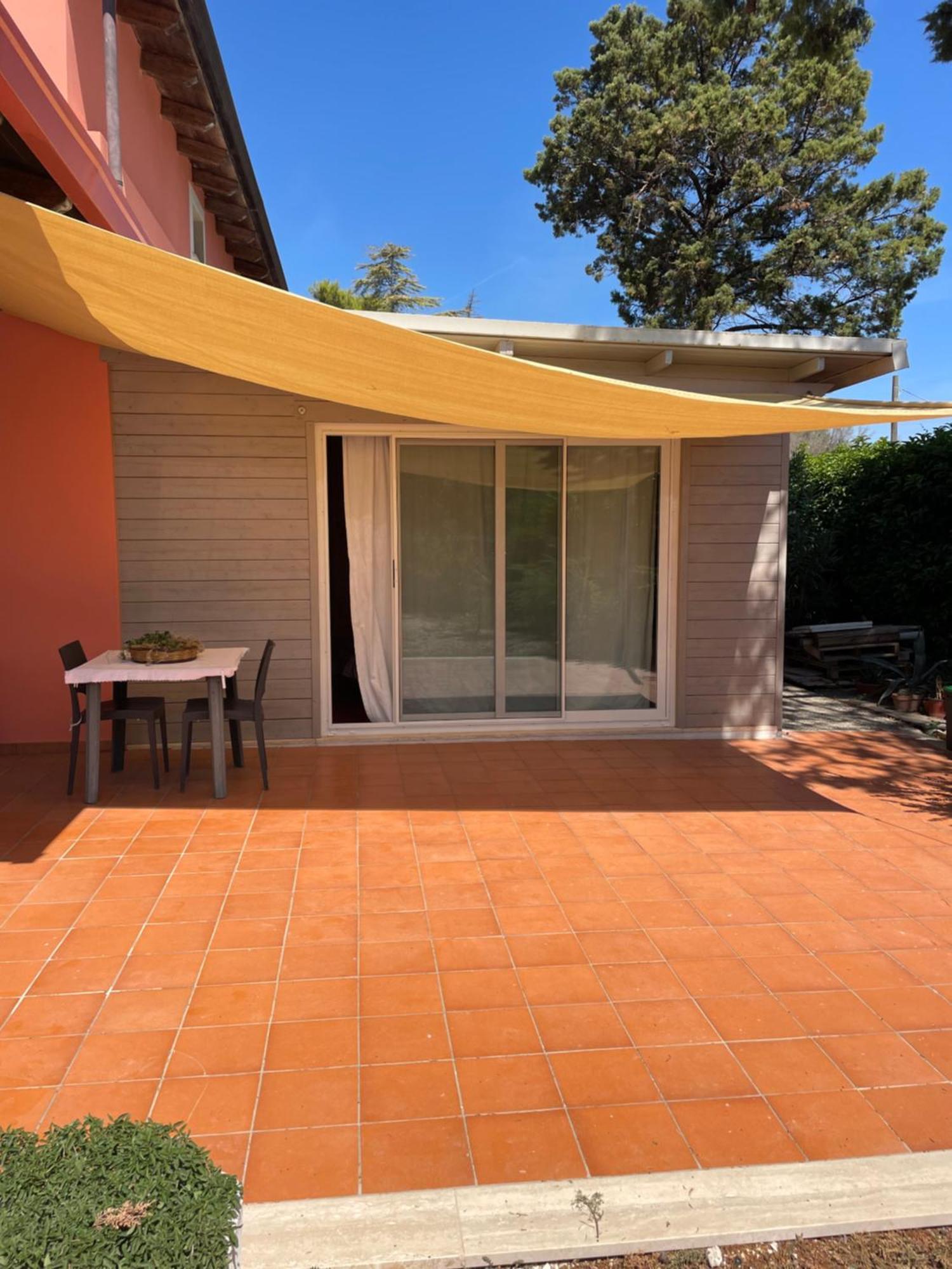La Beata Giovanna Mesagne Exterior photo
